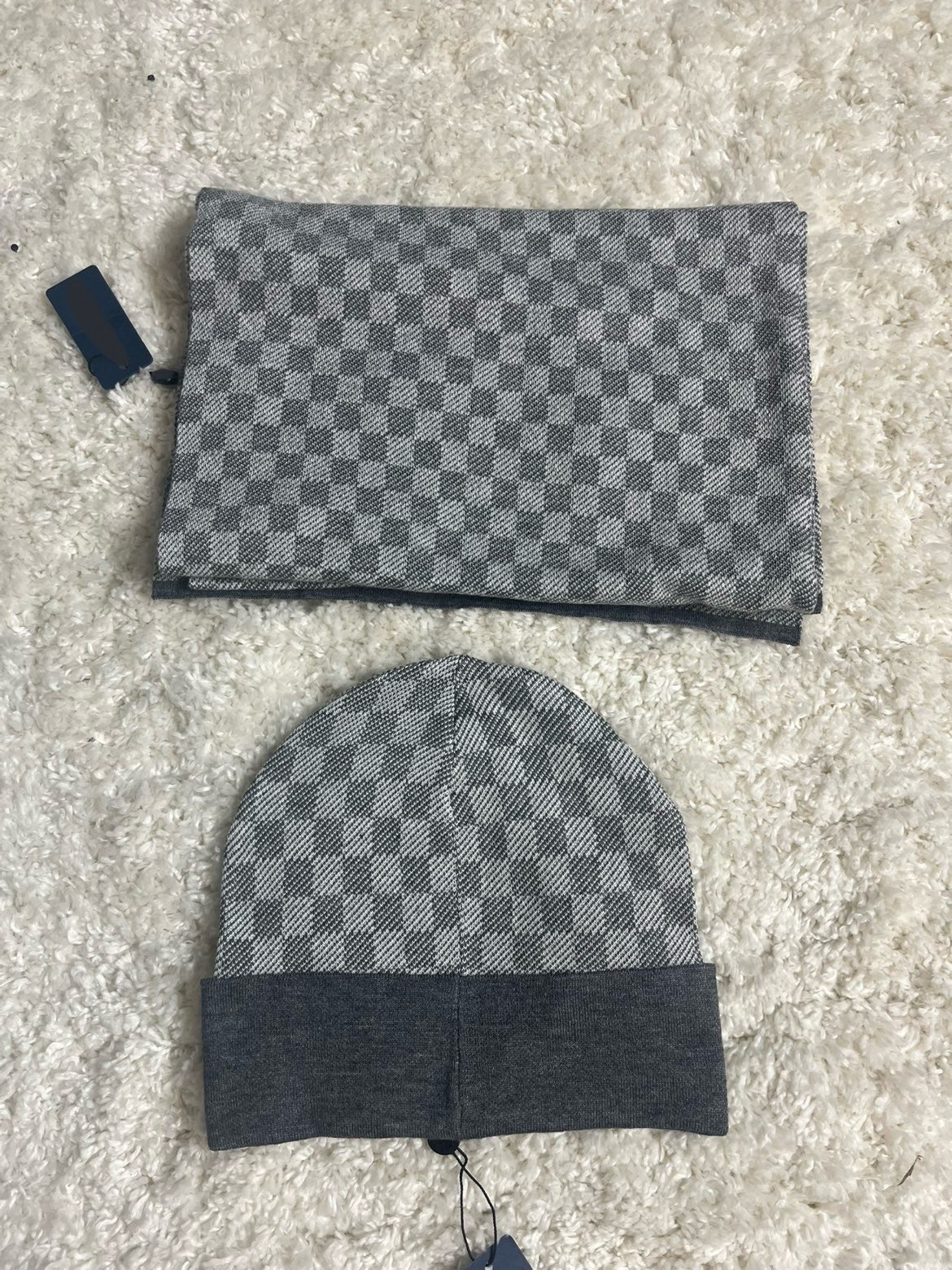“LW” Beanie Scarf Set