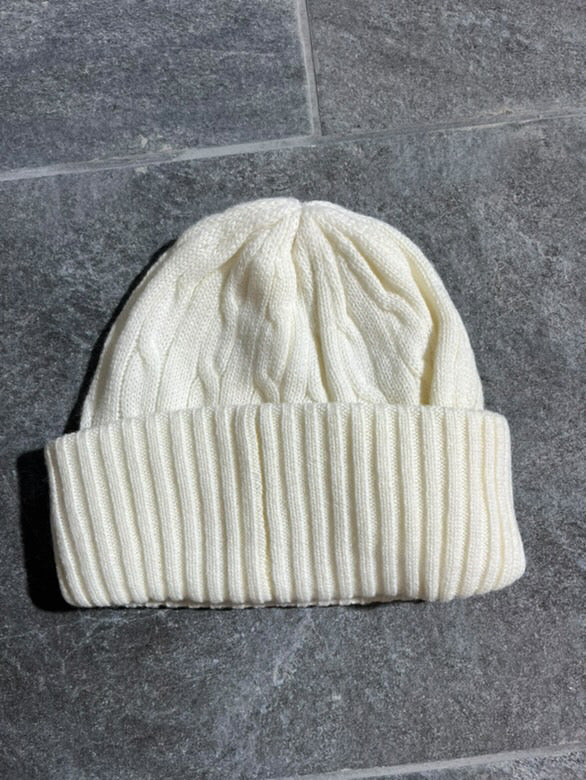 “PLR” Beanie White