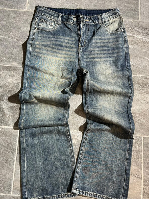Essentials Jeans