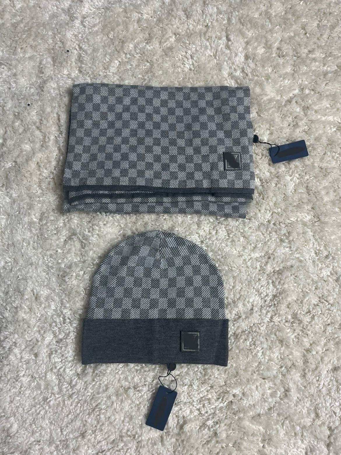 “LW” Beanie Scarf Set